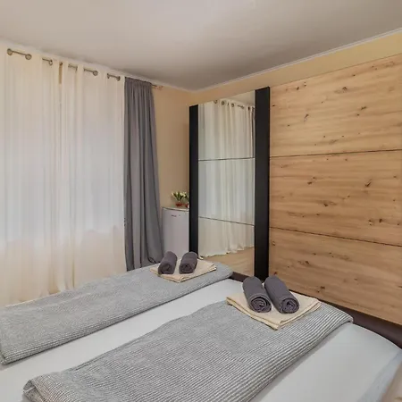 Apartmán In Vrh Martinscice *