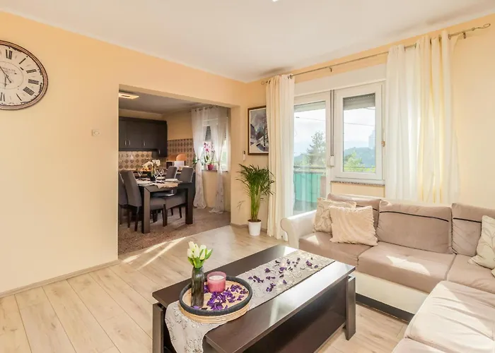 In Vrh Martinscice Apartamento